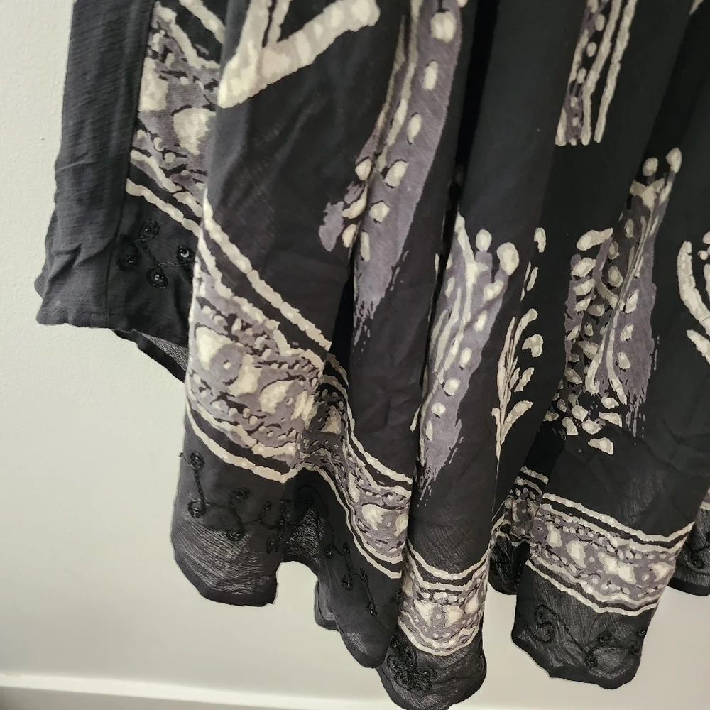 Soft Surroundings | Black & Tan Flowy Maxi Summer Dress - Picture 5 of 7